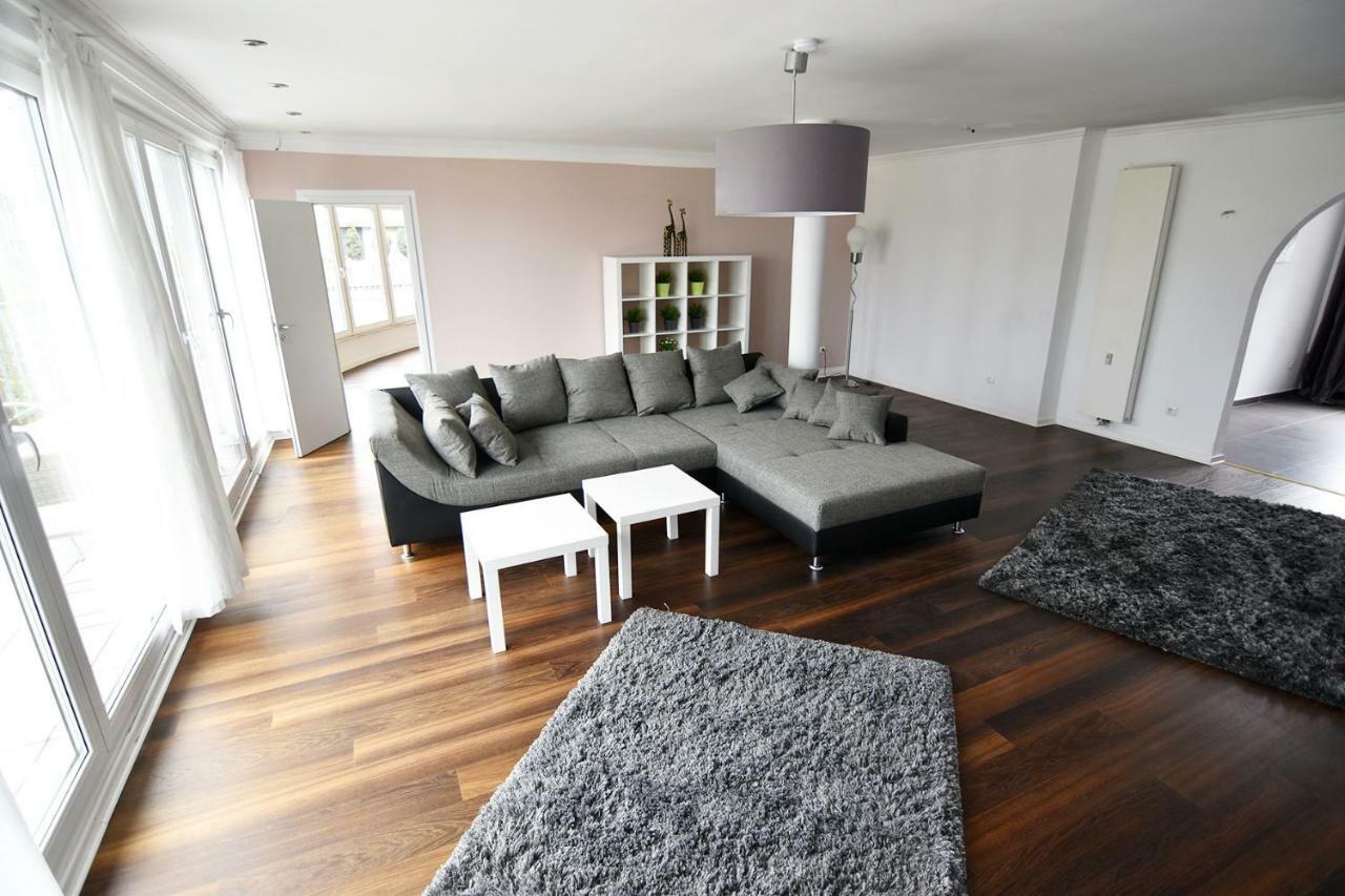 Penthouse Mit Rundumterrasse Apartment *